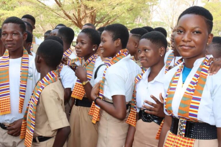 Togo : Dodzi Komla Kokoroko dote Agoè-Nyivé d’un nouveau lycée Kokoroko crée « Lycée la Colombe » à Agoè-Nyivé