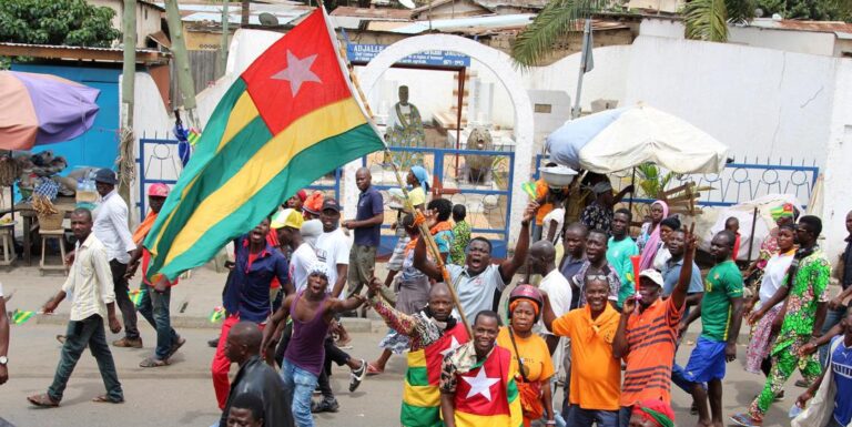 Togo : La manifestation citoyenne du 25 Juillet interdite " Togo : La manifestation citoyenne du 25 Juillet interdite"