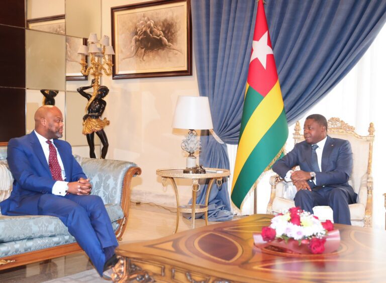 Faure Gnassingbé reçoit le Secrétaire général de la ZLECAF à Lomé Intégration africaine : le Secrétaire général de la ZLECAF reçu à Lomé