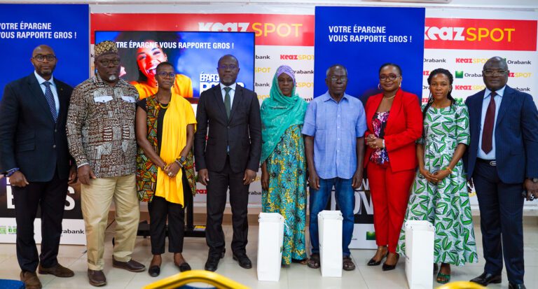 Orabank Togo récompense ses clients lors de la tombola Épargne Bonus Orabank Togo récompense ses clients lors de la tombola Épargne Bonus