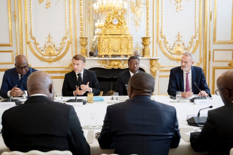 Rencontre à l’Élysée entre Emmanuel Macron, Faure Gnassingbé et Félix Tshisekedi