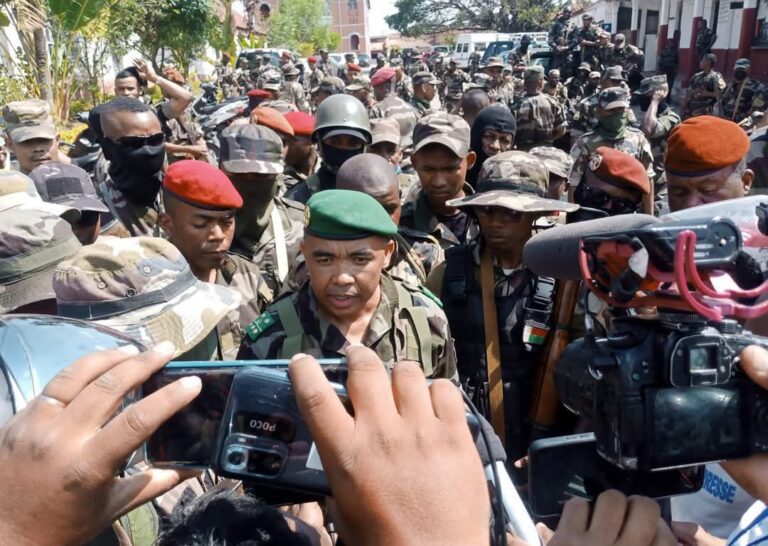 A Madagascar, des militaires se joignent aux ...