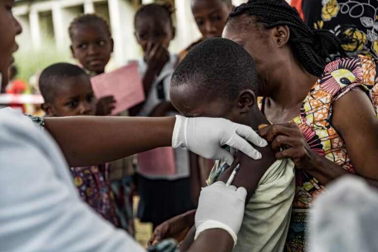 Togo : lancement d’une campagne nationale de vaccination contre la rougeole et la rubéole