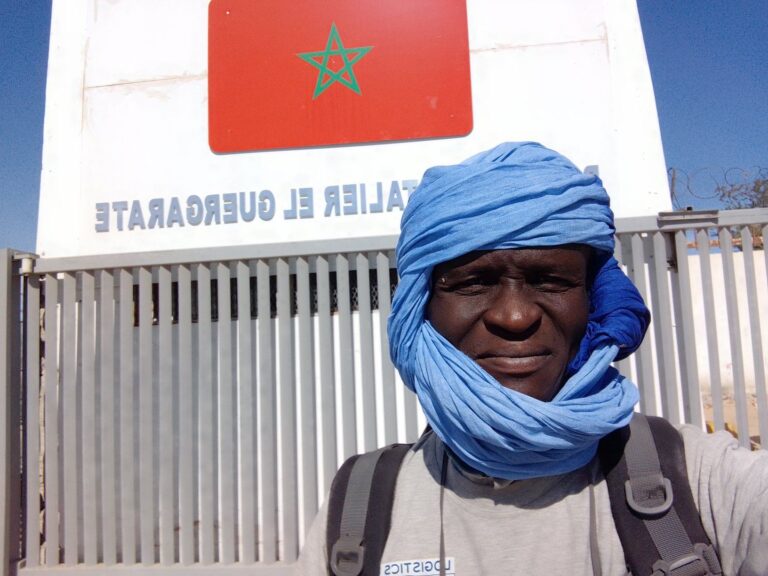 Le béninois Sylvain Bossouvi a marché du Bénin jusqu’au Maroc pour la CAN 2025 Sylvain Bossouvi