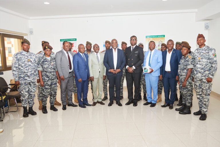 Togo : un nouveau guide pour renforcer les compétences des surveillants pénitentiaires