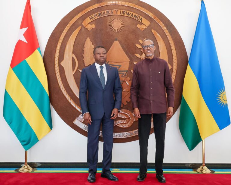 Visite de Faure Gnassingbé chez Paul Kagame