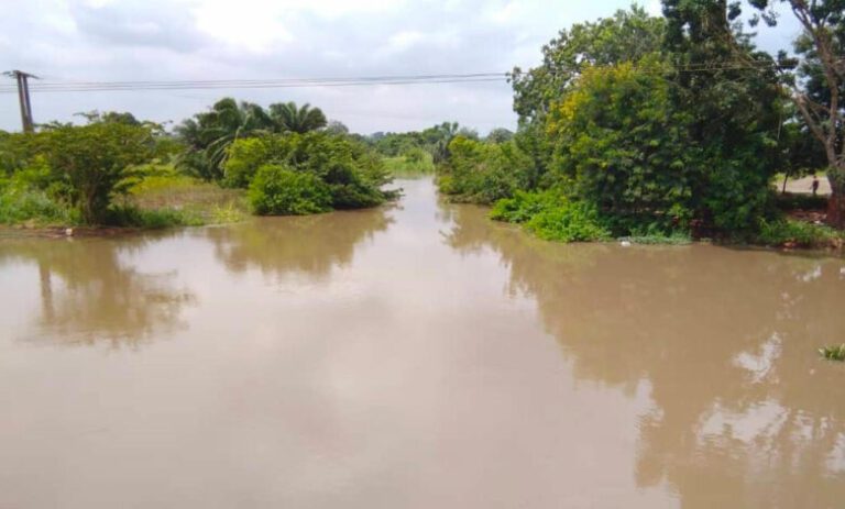 ogo : Menace sérieuse d'inondations autour de la rivière Zio