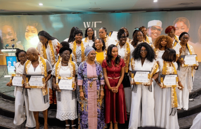 128 femmes diplômées du programme « Women and Finance Togo » et 338 millions FCFA déjà décaissés par Ecobank 128 diplômées et plus de 338 millions FCFA décaissés par Ecobank pour le programme « Women and Finance Togo »