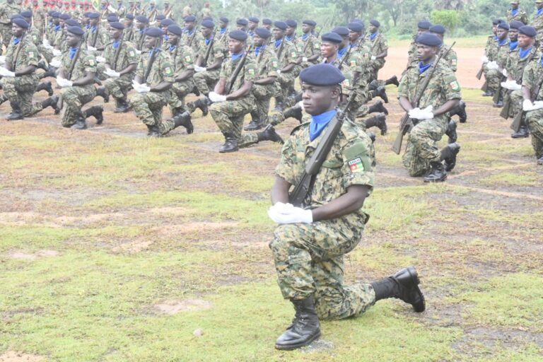 De nouveaux sous-officiers