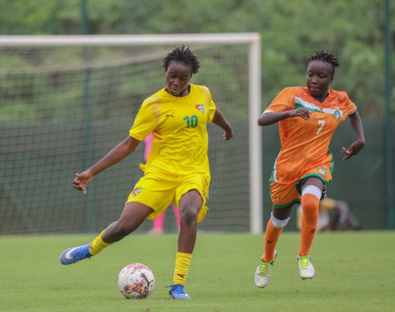 Éperviers U17 filles : Le Togo terrasse le Niger 4-2, place au choc contre le Ghana !