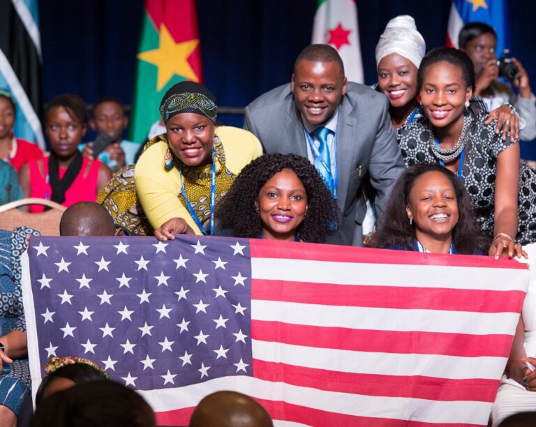 Jeunes leaders africains : Candidatez dès maintenant au programme Mandela Washington Fellowship 2027 ! Découvrez comment rejoindre la prochaine génération de leaders africains !