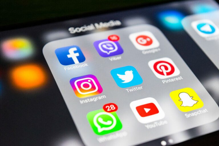 Les propriétaires de pages seront poursuivis pour les mauvais commentaires sous leurs posts les propriétaires de pages seront considérés comme complices des mauvais commentaires sur leurs pages