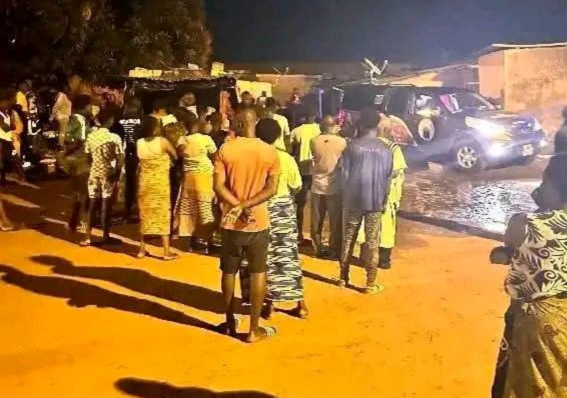 Drame ! Deux enfants d’une même famille périssent calcinés dans un incendie Deux enfants d'une même famille périssent calcinés dans leur sommeil