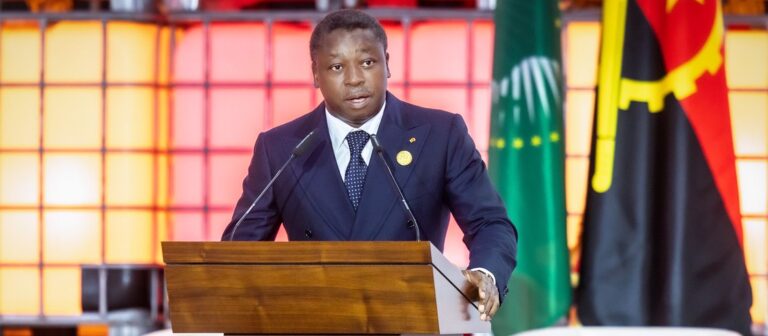fAURE LUANDA