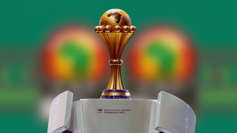 Le trophée de la CAN à Lomé