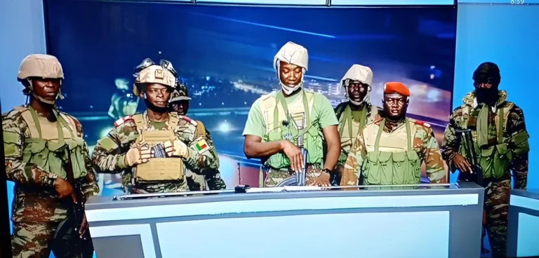 Tentative de coup d’État au Bénin : des militaires annoncent la destitution du président Patrice Talon